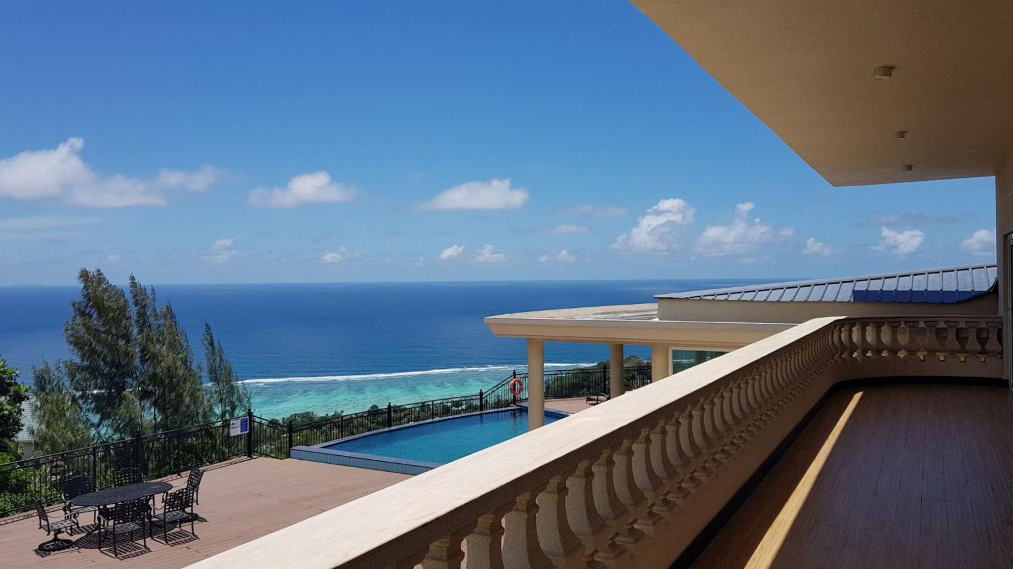 Amanda Villa - Best Value Mountain Top Inn Au Cap Kültér fotó