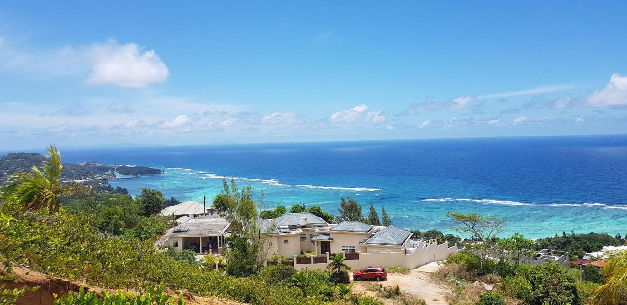 Amanda Villa - Best Value Mountain Top Inn Au Cap Kültér fotó