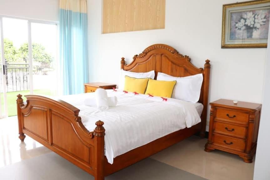 Amanda Villa - Best Value Mountain Top Inn Au Cap Kültér fotó