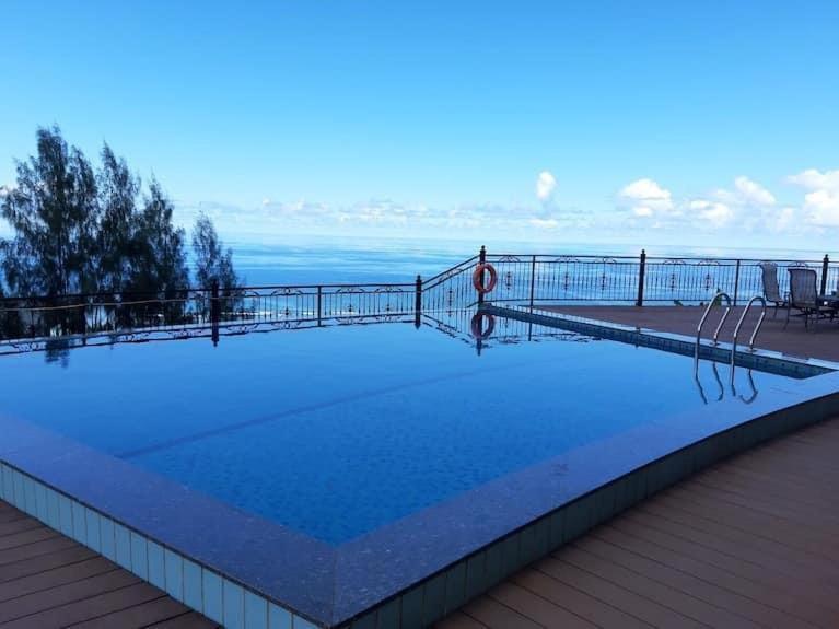 Amanda Villa - Best Value Mountain Top Inn Au Cap Kültér fotó