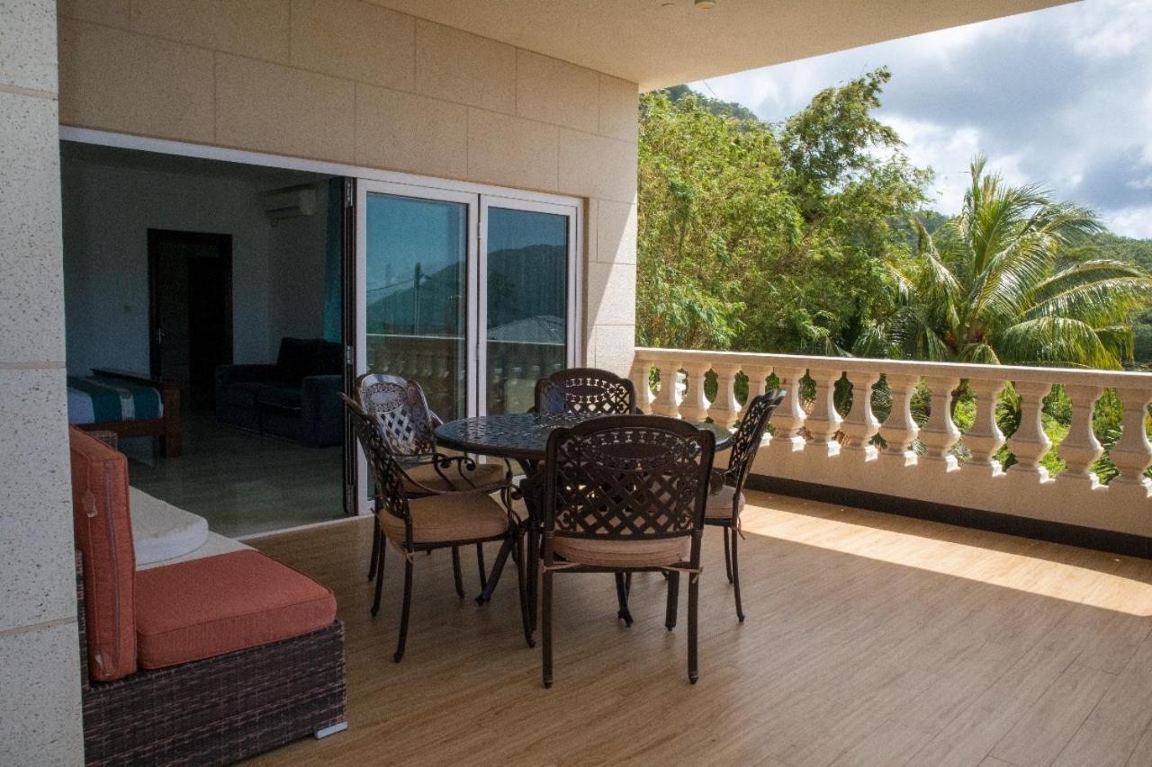 Amanda Villa - Best Value Mountain Top Inn Au Cap Szoba fotó