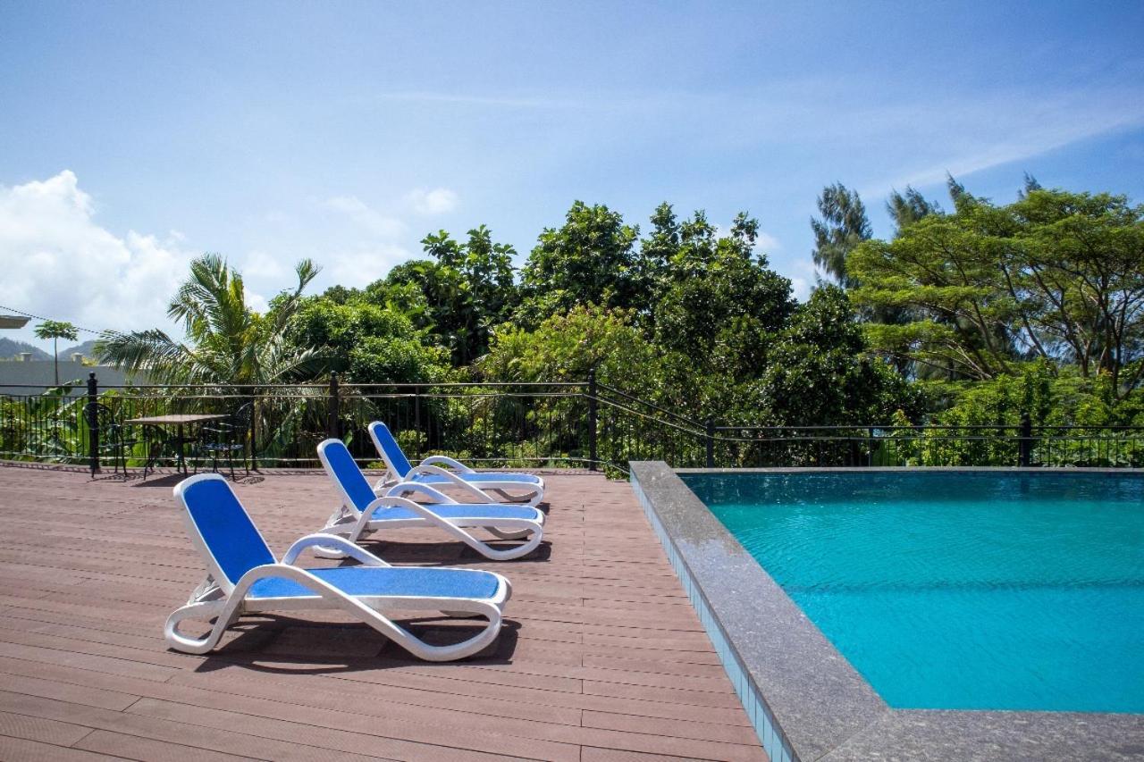 Amanda Villa - Best Value Mountain Top Inn Au Cap Kültér fotó