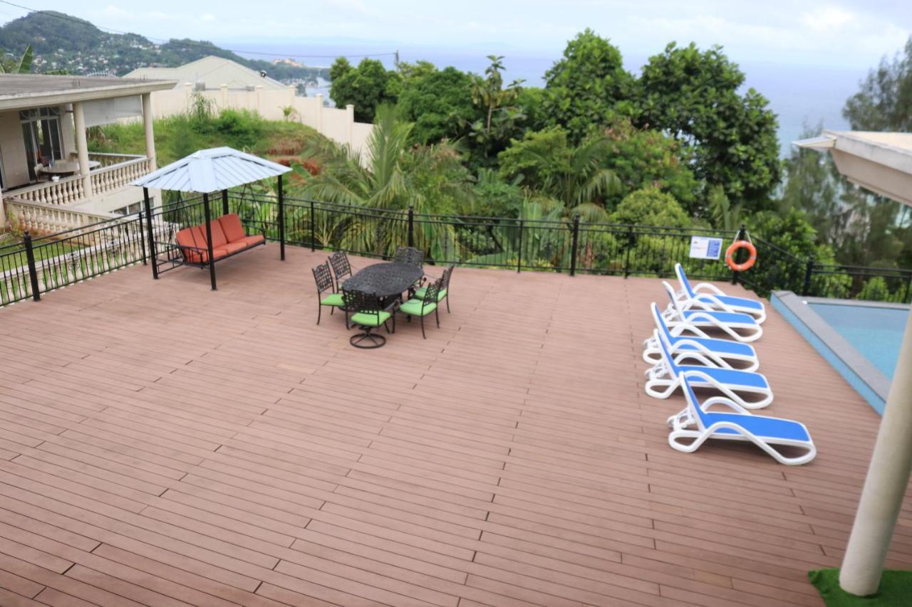 Amanda Villa - Best Value Mountain Top Inn Au Cap Kültér fotó