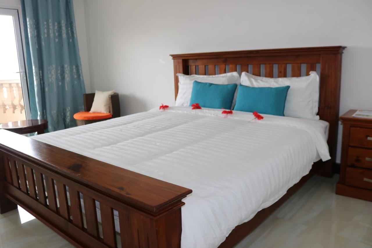 Amanda Villa - Best Value Mountain Top Inn Au Cap Kültér fotó